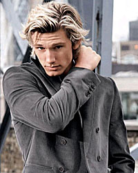 Alex Pettyfer